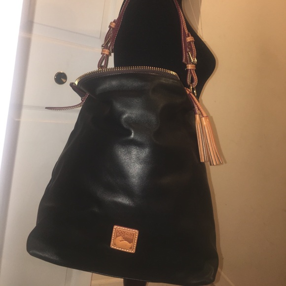 Dooney and Bourke Large Leather Hobo. - Picture 5 of 10